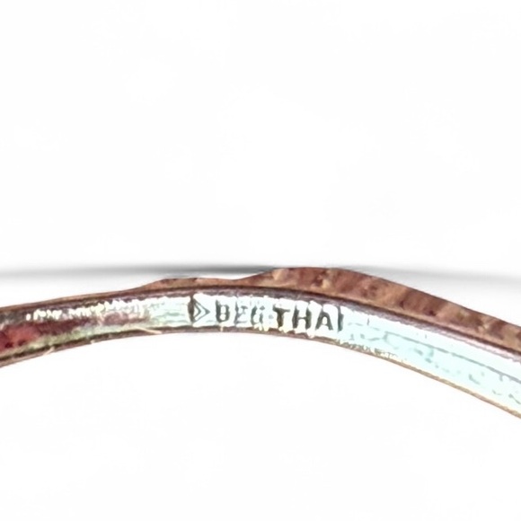 Silpada Bracelet Hip to be Square B2278 - Wavy Square Sterling Silver bangle - Picture 4 of 4